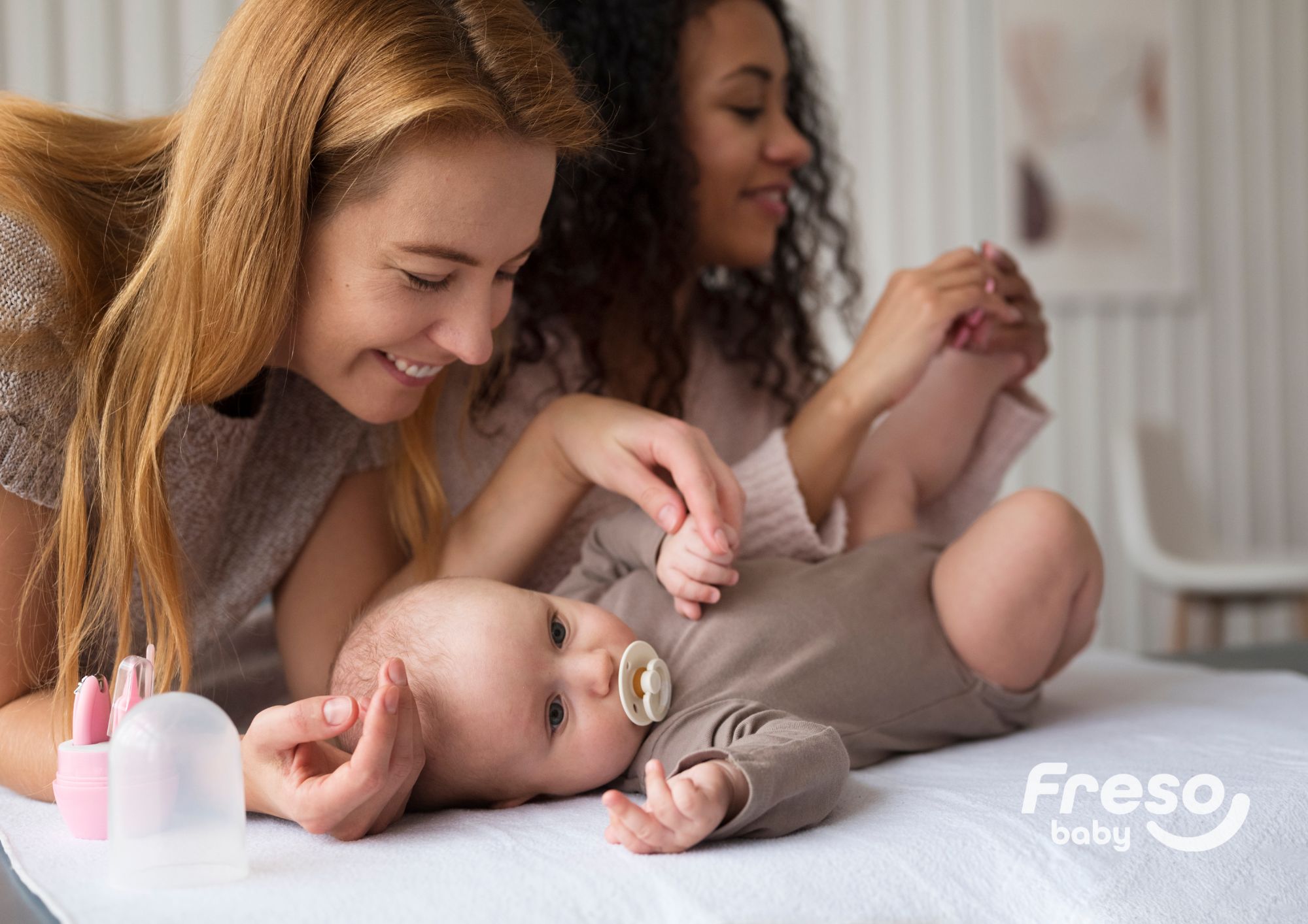 5 dicas de como você pode estimular o desenvolvimento do seu bebê de 2 meses